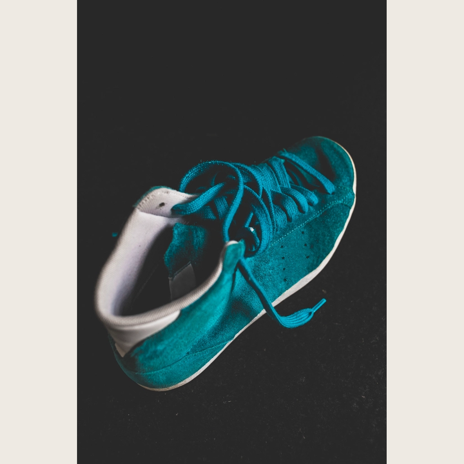Sneaker source image before AI transformation